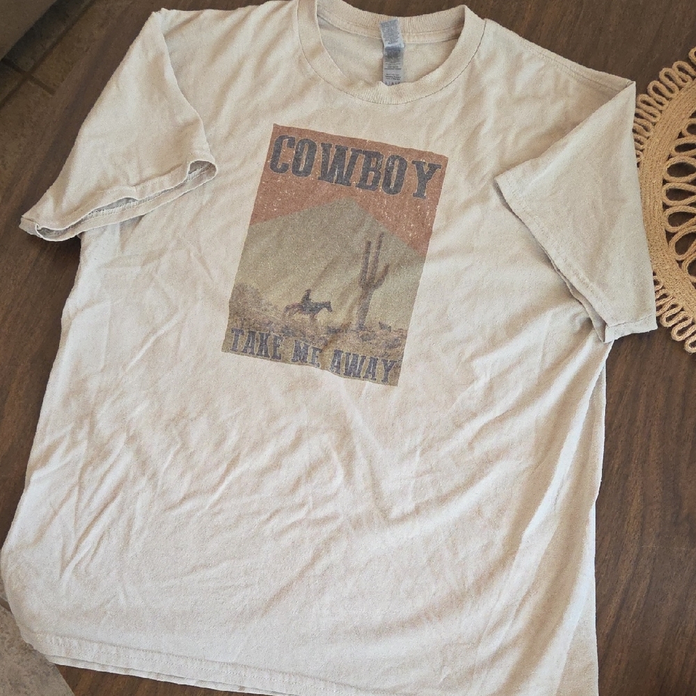 Gildan Dryblend Crewneck Tee in Light Tan